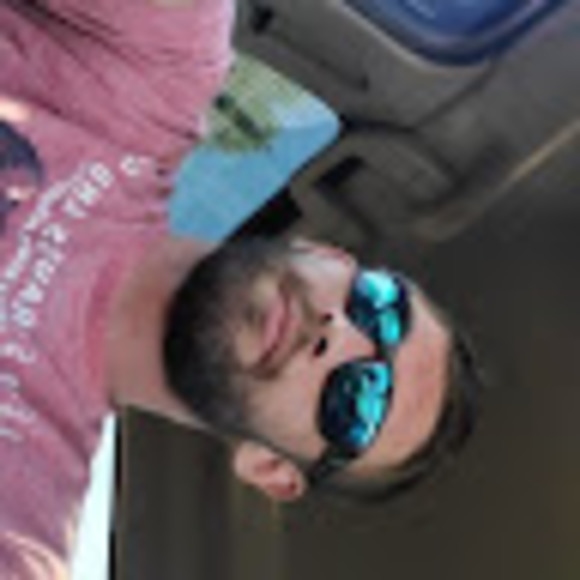 Meet your Posher, Chris - Picture 1 of 1